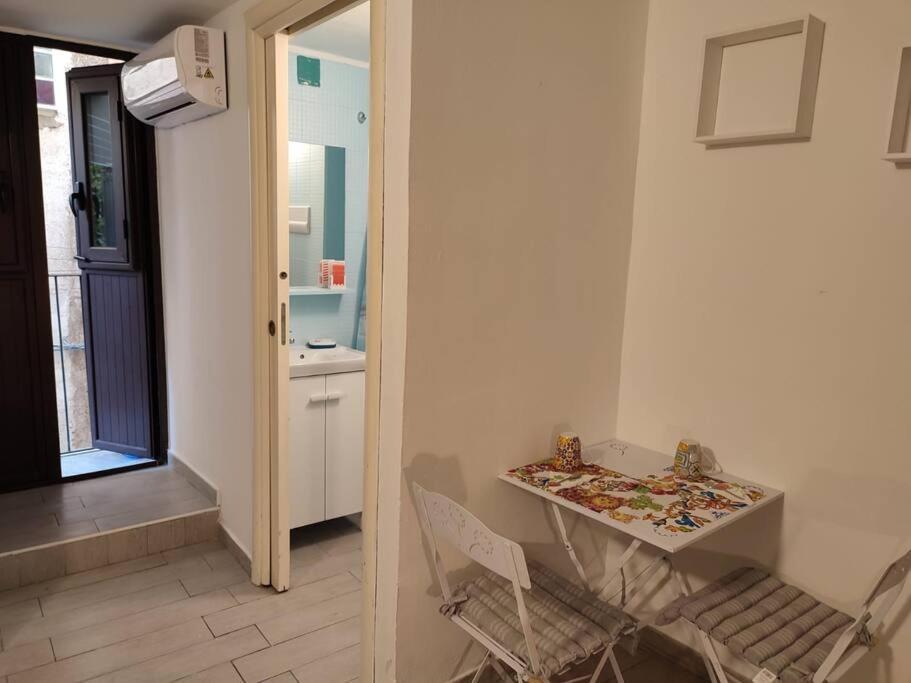 Loft Palermo: Cathedral Small Apartment エクステリア 写真